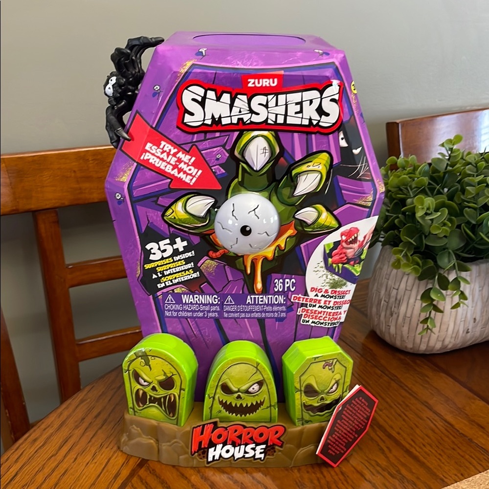 NEW Zuru Smashers Horror House Playset Gift Halloween Fun Family Gross Play